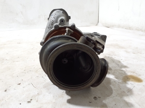 BMW X6 G06 / F96 (2019–2026) Turbolader 7852373 - 3