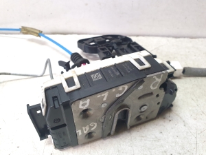 Mercedes Benz GLA-Class 156 (2013–2019) Rear side door lock A2047302835 - 6