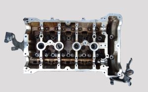 Peugeot 308 (2013–2021) Cylinder head 9678369810 - 3
