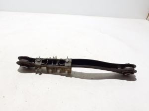 BMW X6 G06 / F96 (2019–2026) Tagumine õõtshoob 8091188 - 2