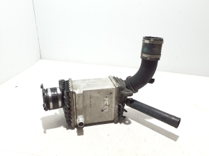 Vahejahuti radiaator - 7852407
