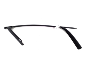 Volkswagen Passat B9 (2023–2026) Esiukse muu osa 3J0837431 - 4