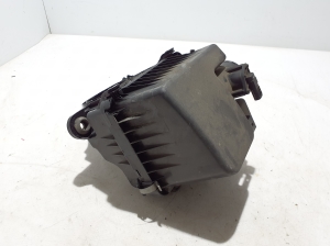Mazda CX-3 (2015–2026) Luftfiltergehäuse S552133AY - 4