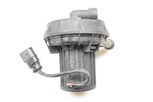 AUDI A6 C7 (2011–2018) Sekundärluftpumpe 079959231A - 4