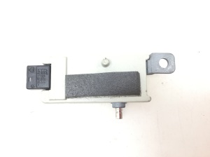 BMW X5 E53 (1999–2006) Antenna amplifier 8377658 - 2