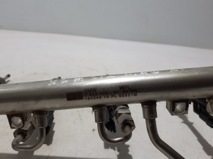 BMW X6 G06 / F96 (2019–2026) Common Rail Kraftstoffleitung 7852403 - 4