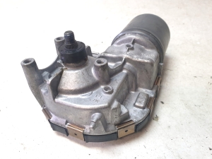 Volkswagen Passat B8 (2014–2023) Scheibenwischermotor vorne 3G1955119A - 3