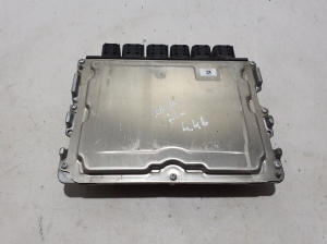 BMW X6 G06 / F96 (2019–2026) Engine control unit 5A25C39 - 2