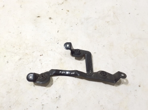 Air filter housing bracket - 8689761