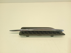 Mercedes Benz SLK-Class 172 (2011–2026) Front fender molding A1726900379 - 3