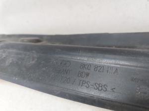 Esiporitiiva muu osa - 8K0821111A