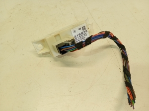 Mercedes Benz SLK-Class 172 (2011–2026) Light control module A1669002906 - 3