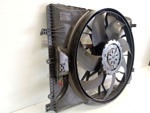 Mercedes Benz SLK-Class 172 (2011–2026) Dzesēšanas ventilators un tā daļas A2049066802 - 3