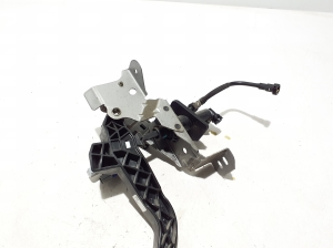 Mazda CX-3 (2015–2026) Kupplungspedal DB2T41300 - 3