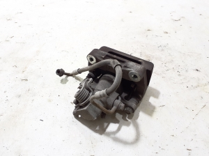 Mazda CX-3 (2015–2026) Rear brake caliper D1Y12699Z - 2