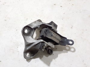 Support de boîte de vitesses - DB2W3908Y