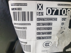 Mercedes Benz GLA-Class 156 (2013–2019) Front door window regulator A1567230114 - 3
