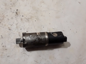 Electric power steering motor (on steering rack) - 984257