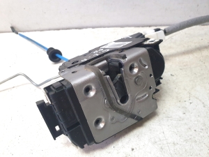 Mercedes Benz GLA-Class 156 (2013–2019) Front door lock A1667200135 - 2
