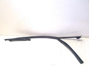 Mercedes Benz GLA-Class 156 (2013–2019) Esiukse muu osa A1567250225 - 2