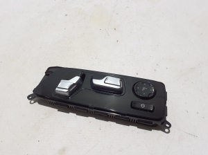 BMW X6 G06 / F96 (2019–2026) Sitzverstellschalter 6801483 - 3