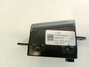 Opel Astra J (2009–2017) Esiklaasinäidik (HUD) 13426531 - 4