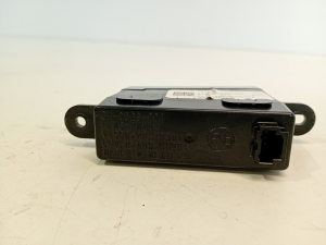Opel Astra J (2009–2017) Esiklaasinäidik (HUD) 13426531 - 5