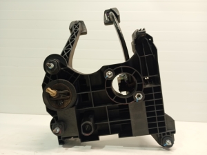 Opel Astra J (2009–2017) Pedale 39023896 - 3
