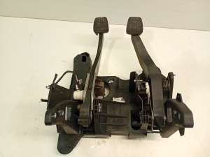 Opel Astra J (2009–2017) Pedale 39023896 - 4