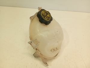 Opel Astra J (2009–2017) Coolant reservoir 13459964 - 5