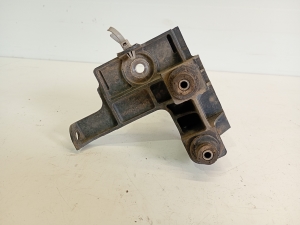 Opel Astra J (2009–2017) ABS ploki hoidik 39017042 - 3