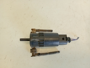   Pompe de lave-glace avant  - 430036418 