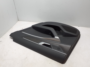 AUDI A6 C8 (2018–2025) Garnissage des portes latérales arrière 4K0867378 - 2