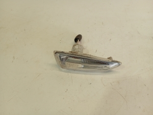 Opel Astra J (2009–2017) Front fender turn signal 13491089 - 3