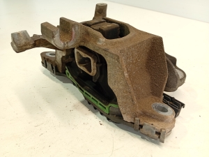 Opel Astra J (2009–2017) Engine mount 326F31 - 2