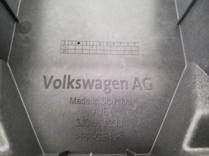 Volkswagen Passat B9 (2023–2026) Sonstiges Teil der Mittelkonsole 3J0863233 - 3