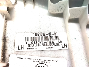 Tesla Model S S (2012–2026) B-Säulen-Innenverkleidung 1021612-06-B - 2