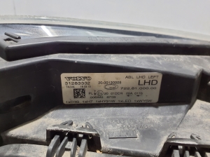 VOLVO V40 (2012–2019) Headlight 31283332 - 2
