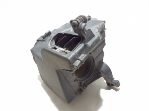 VOLVO V40 (2012–2019) Luftfiltergehäuse 31370808 - 2