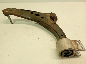 Opel Astra J (2009–2017) Eesmine õõtshoob 39021472 - 2