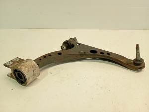 Opel Astra J (2009–2017) Eesmine õõtshoob 39021472 - 5