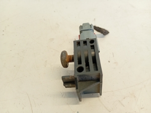 Opel Astra J (2009–2017) Airbagsensor 13504470 - 3