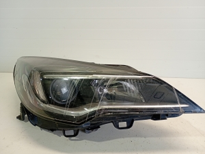 Opel Astra J (2009–2017) Scheinwerfer und seine Teile 39081895 - 2