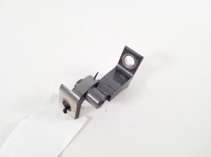 Volkswagen Passat B9 (2023–2026) Rear side door lower hinge 8V5833404C - 2
