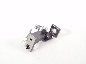 Volkswagen Passat B9 (2023–2026) Rear side door lower hinge 8V5833403C - 2