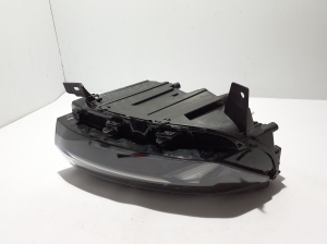 Dacia Duster P1310 (2024–2026) Priekšējais lukturis 260107725R - 5
