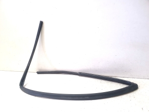 TOYOTA Yaris XP210 (2020–2026) Esiukse tihenduskumm 68151K0010 - 2