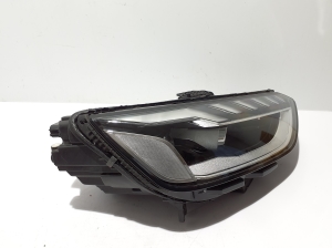 AUDI A4 B9 (2015–2026) Esituli 8W0941034D - 6