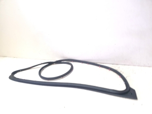 TOYOTA Yaris XP210 (2020–2026) Esiukse tihenduskumm CZ67862D - 4
