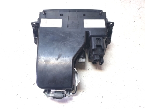Ford Galaxy (2015–2026) Eesmine tuhatoos EM2BR061A06 - 4